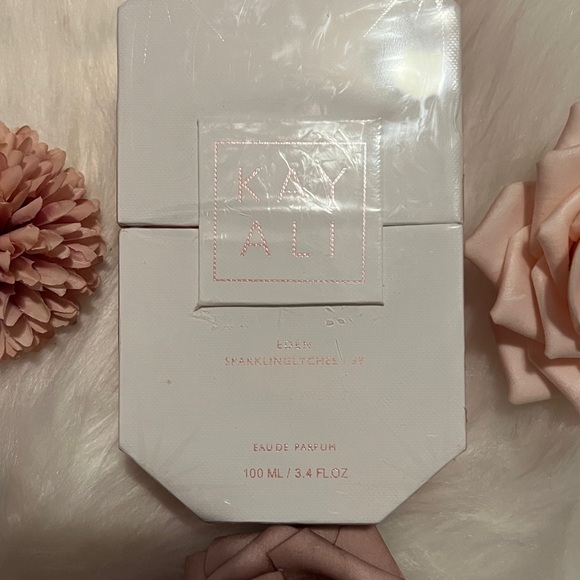 Kayali Eden Sparkling Lychee 39 - Picture 2 of 4